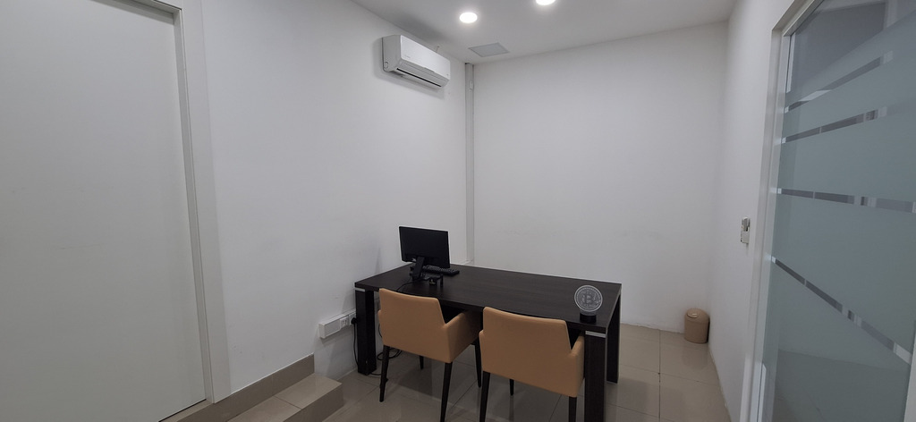Swatar Fully Equipped Office's Image 3