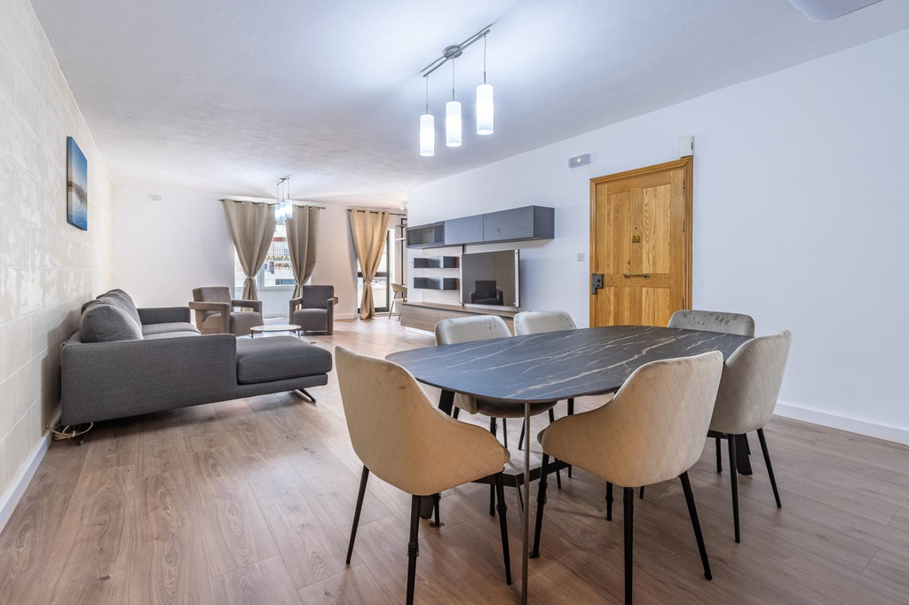 Sliema Apartment's Image 3