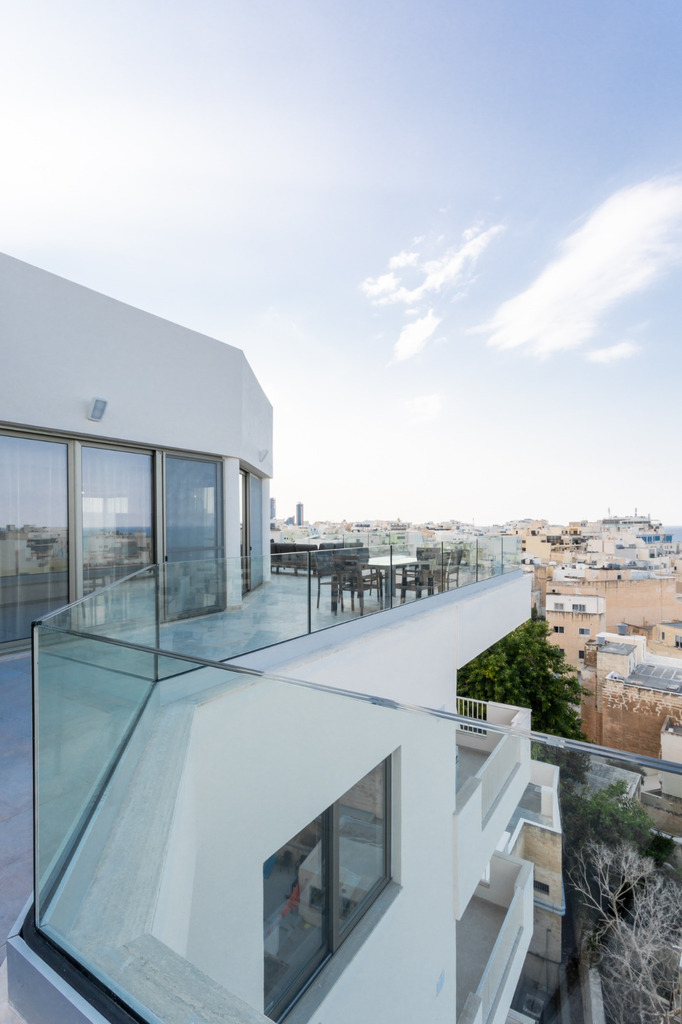 Sliema Luxury  Penthouse's Image 16