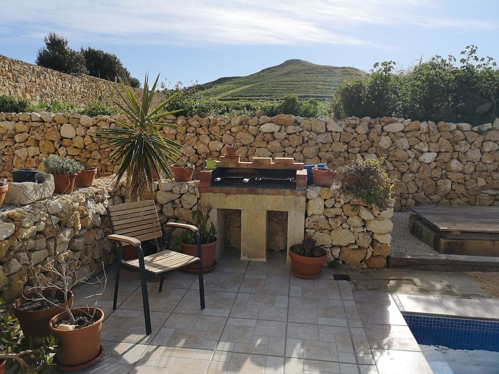 Gozo-farmhouse-for-sale-christies-malta