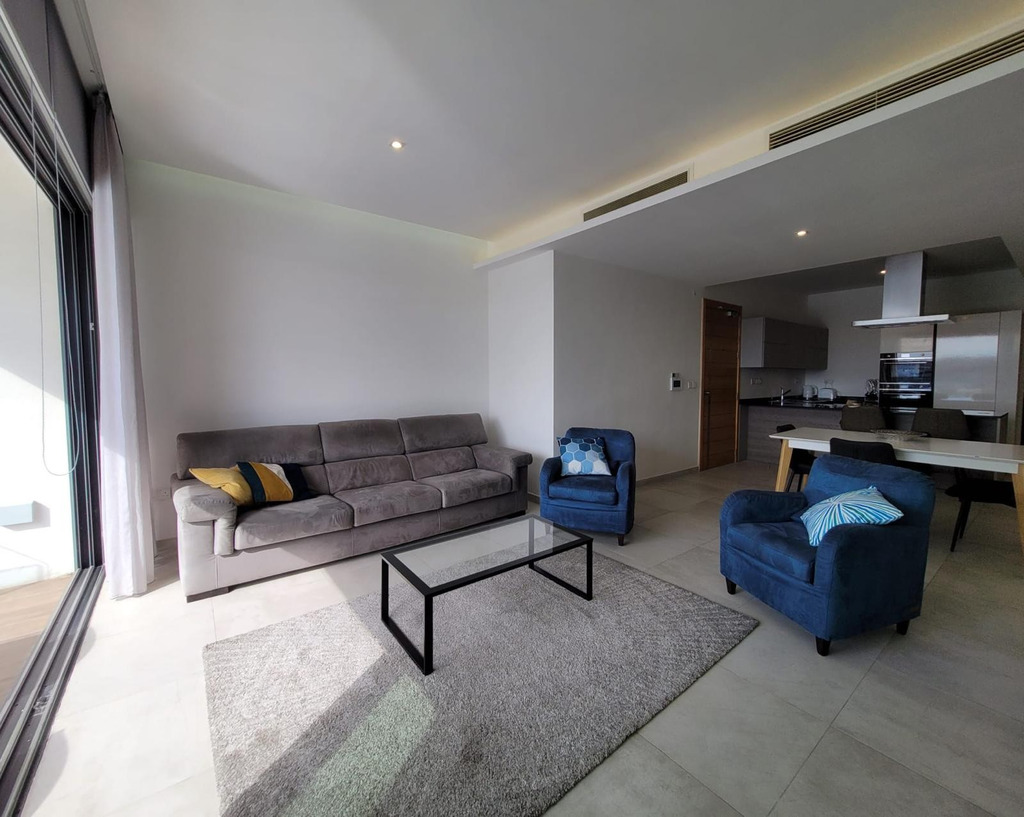 Sliema Seafront Apartment's Image 3