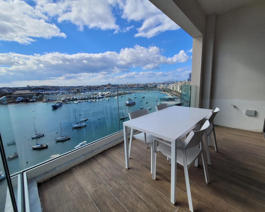 Sliema-apartment-to-let-christies-malta