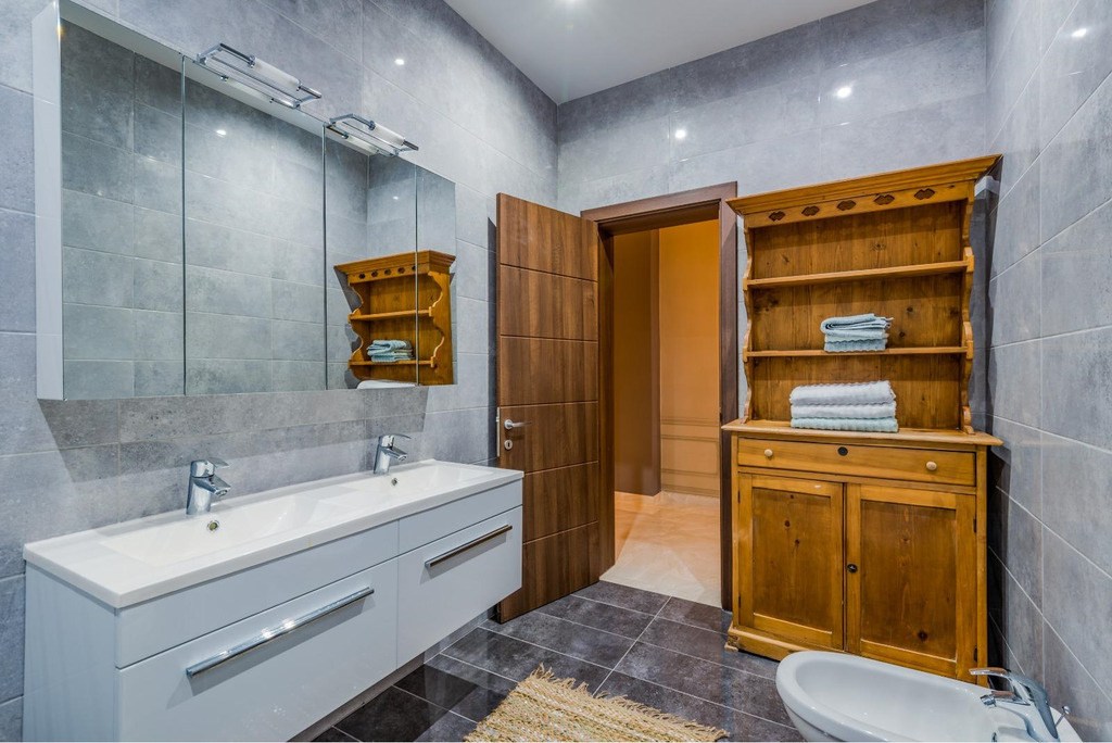 Sliema Seafront Apartment's Image 14