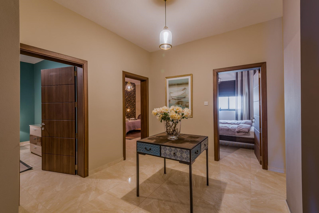 Sliema Seafront Apartment's Image 8
