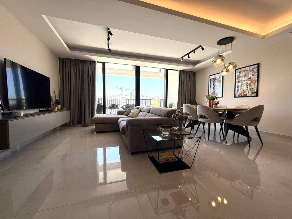 rent-in-malta-christies-malta