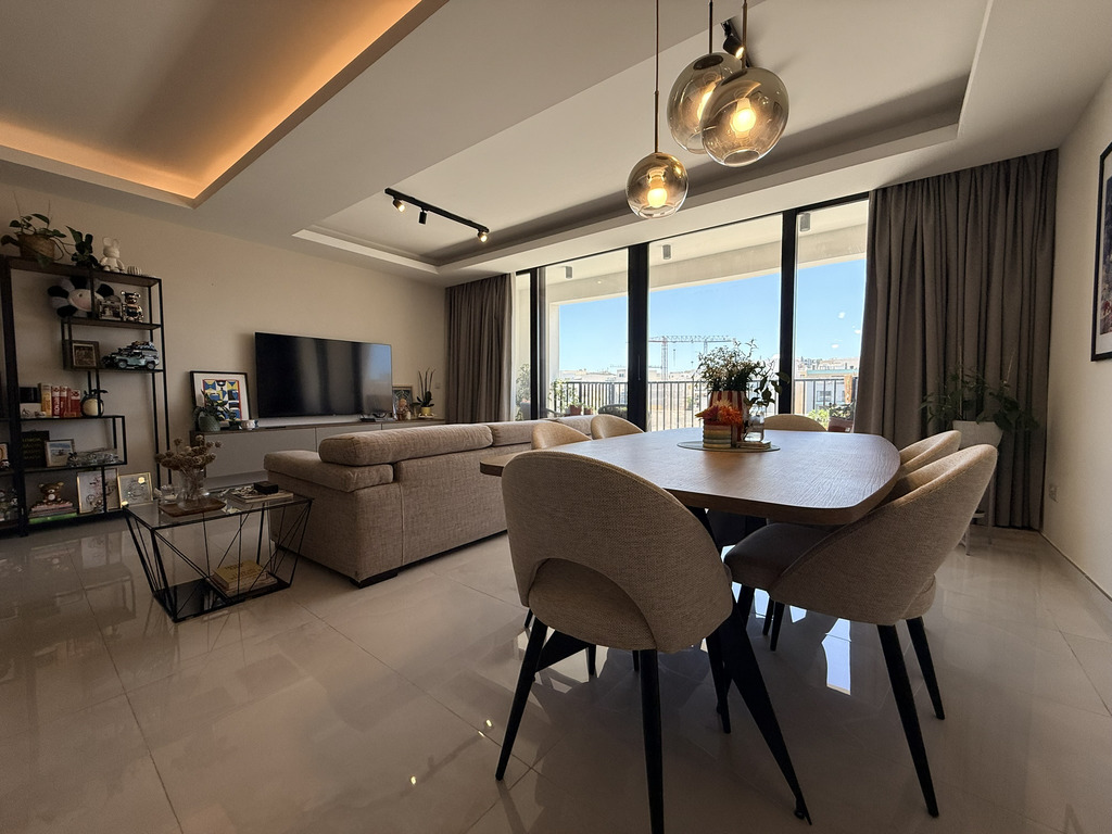 St Julians Furnished Apartment's Image 2