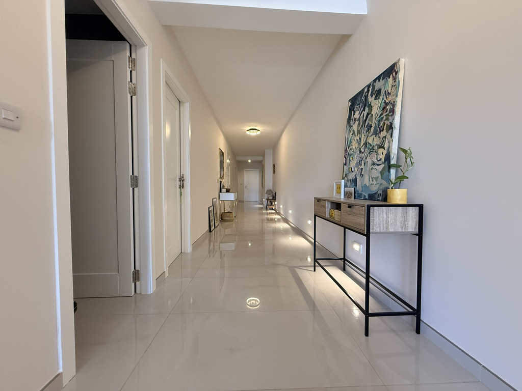 St Julians Furnished Apartment's Image 6