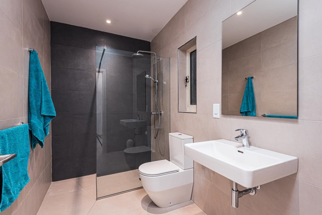 Sliema Furnished Apartment's Image 10