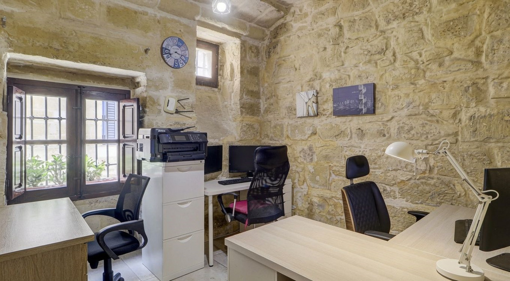 Zebbug Converted House of Character's Image 11