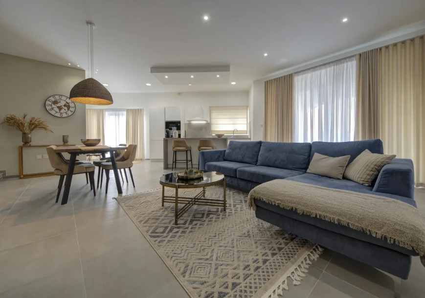 Rent-in-malta-christies-malta